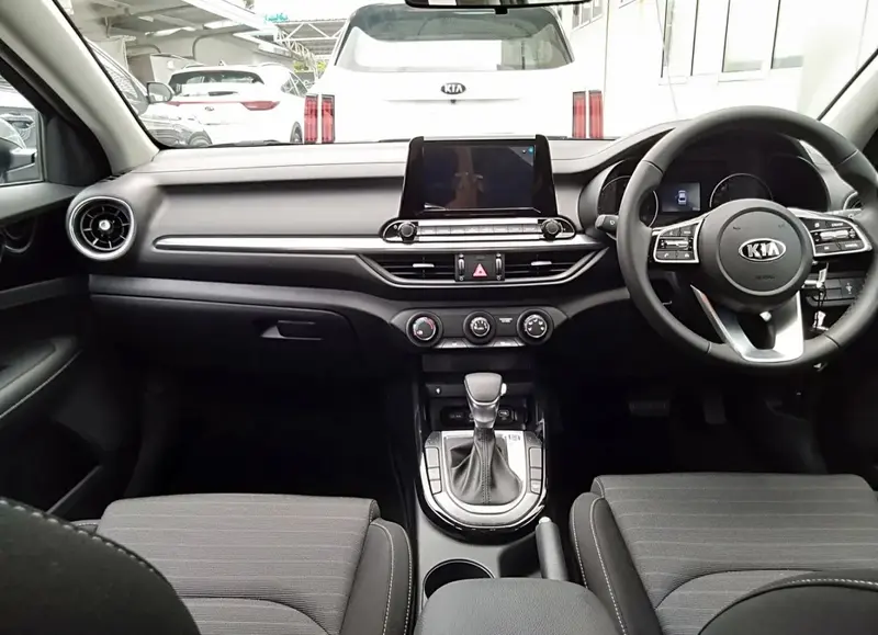 Kia Cerato - 3