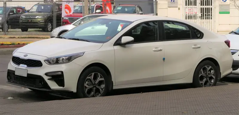 Kia Cerato - 4