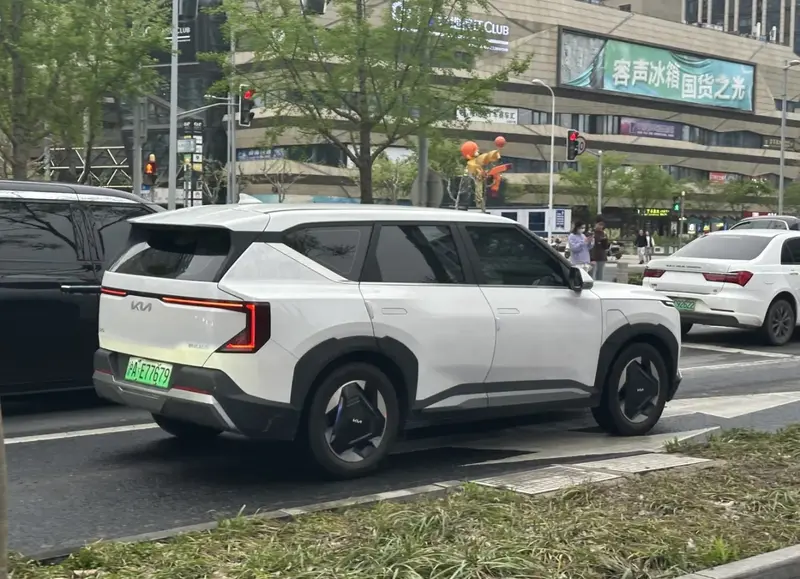 Kia EV5 - 4