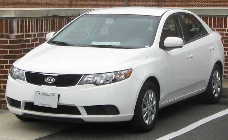 Kia Forte - 4
