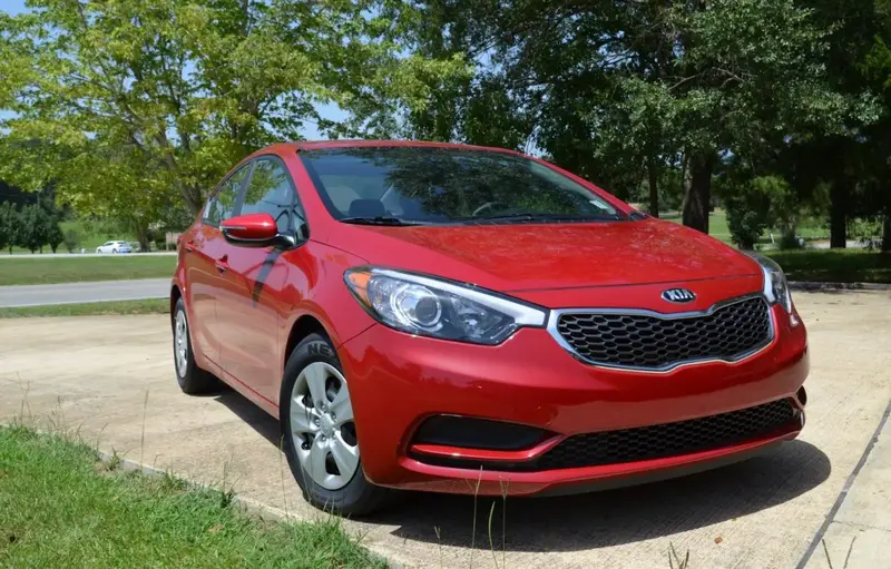Kia Forte - 4