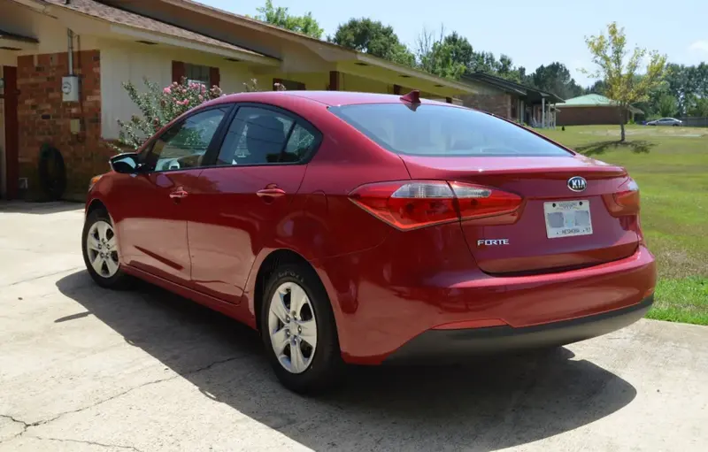 Kia Forte - 5