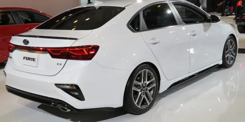 Kia Forte - 2
