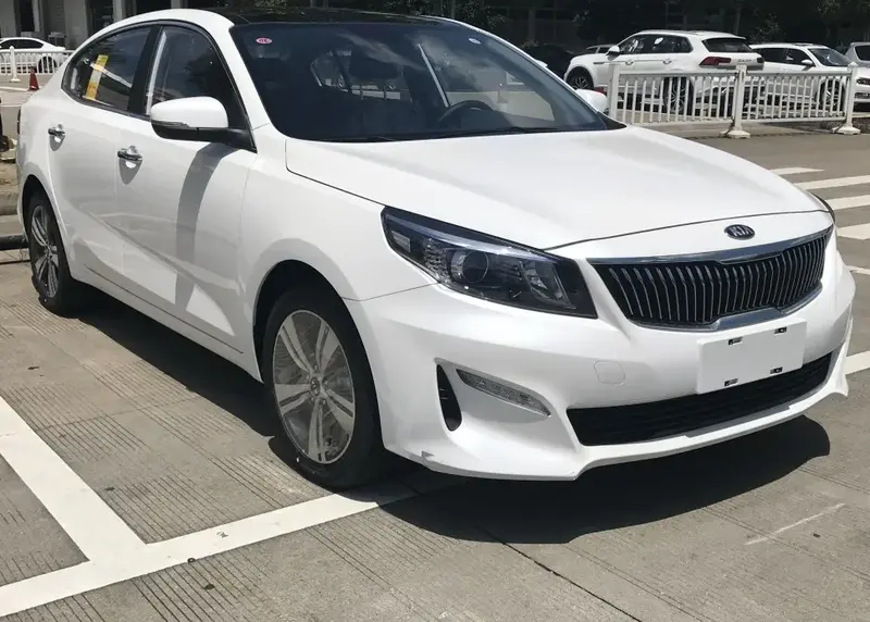 Kia K4 K4 (facelift 2018)