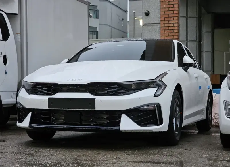 Kia K5 K5 (facelift 2023)