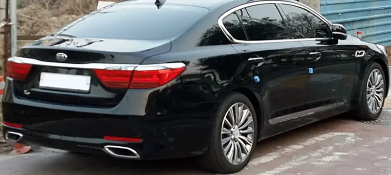 Kia K9 - 2