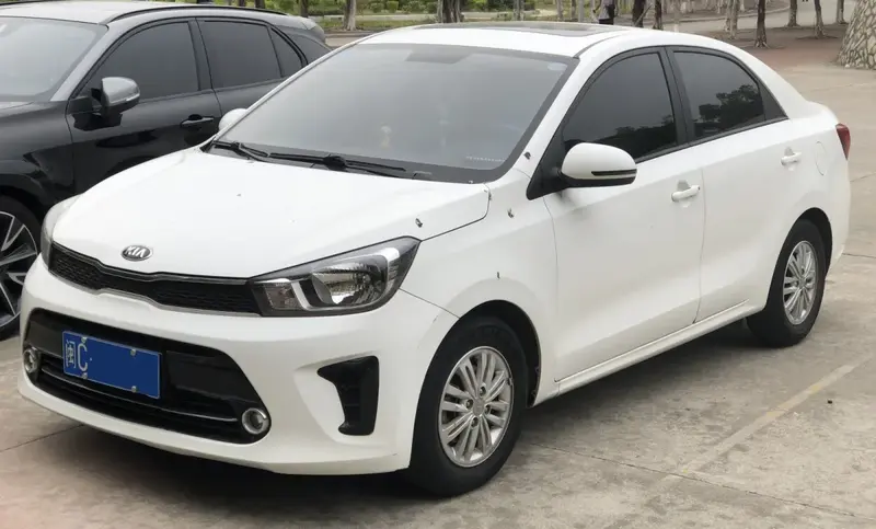 Kia Pegas Pegas 1.4 MPI (94 bg) Automatic - görsel 3