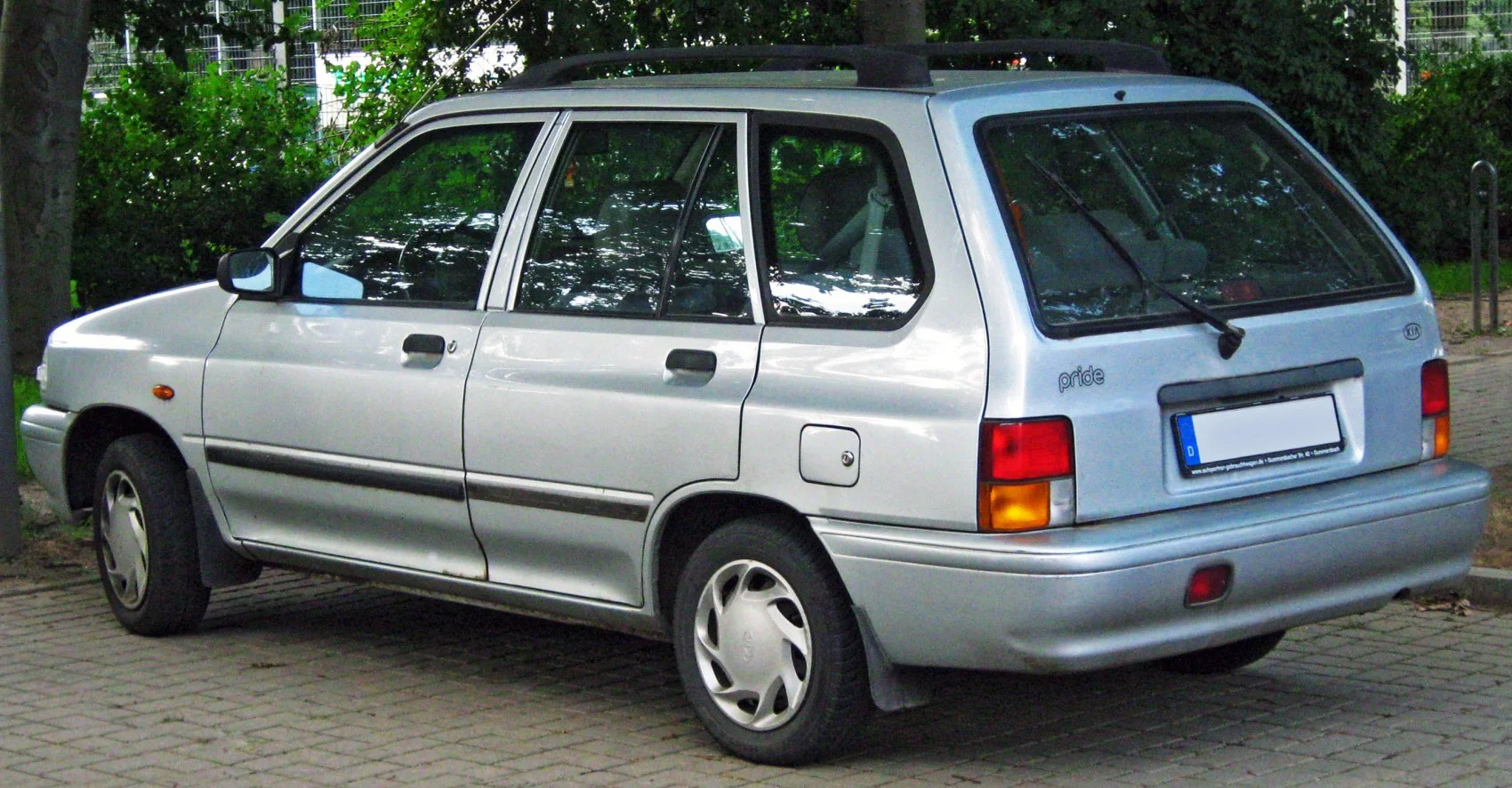 Kia Pride Pride Combi