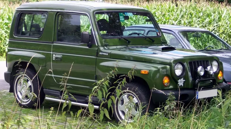 Kia Retona - 2