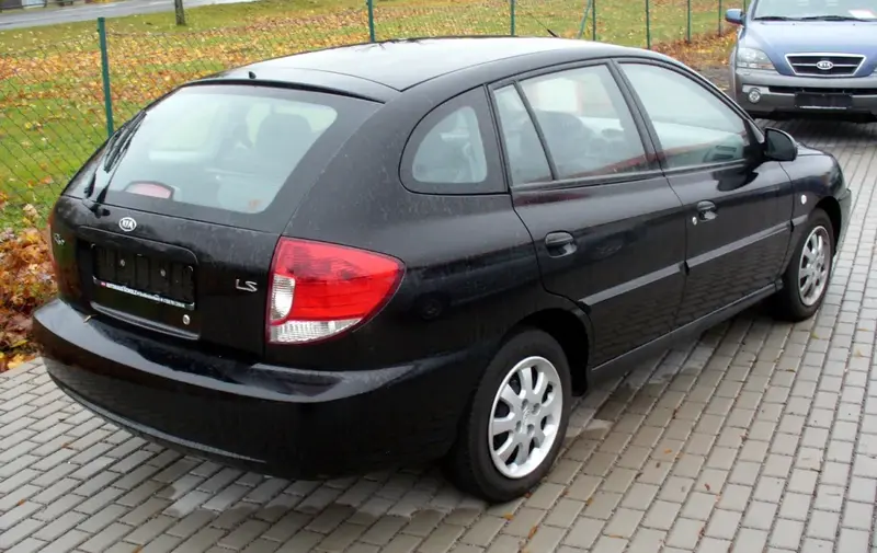 Kia Rio - 2