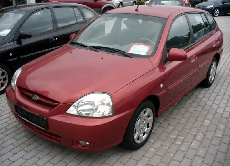 Kia Rio - 3