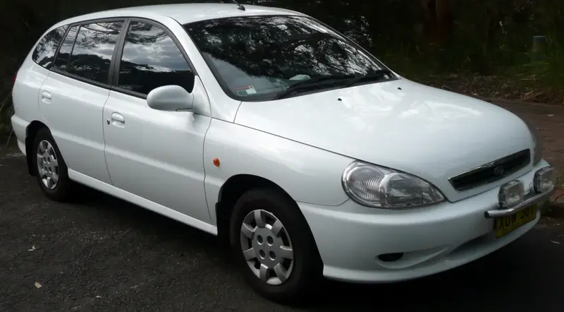 Kia Rio - 3