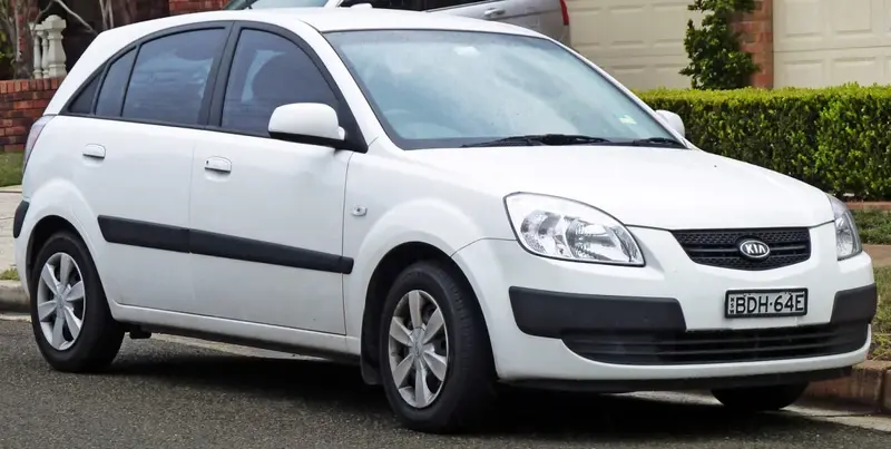 Kia Rio - 3