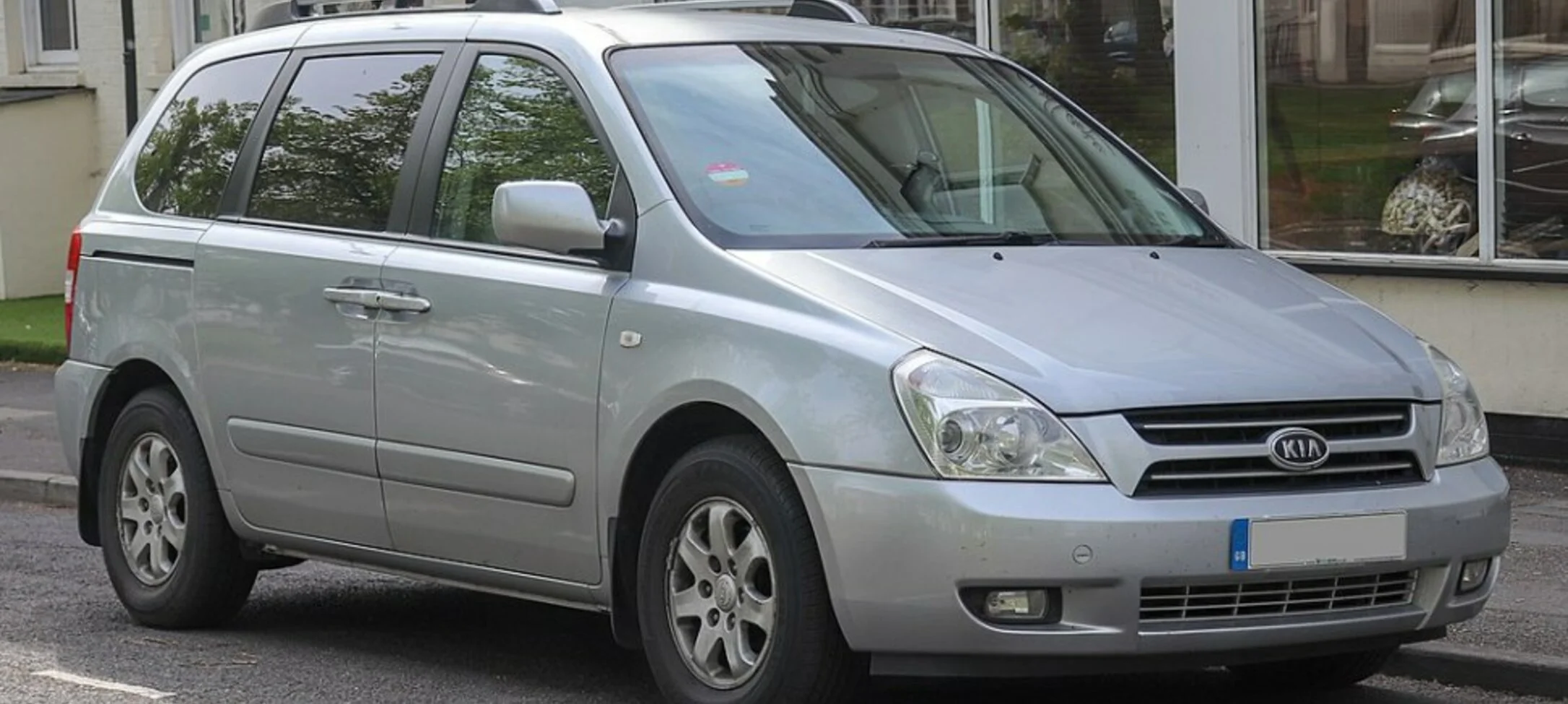 Kia Sedona Sedona II SWB
