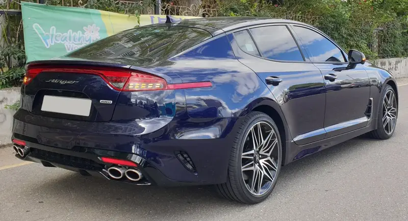 Kia Stinger - 2