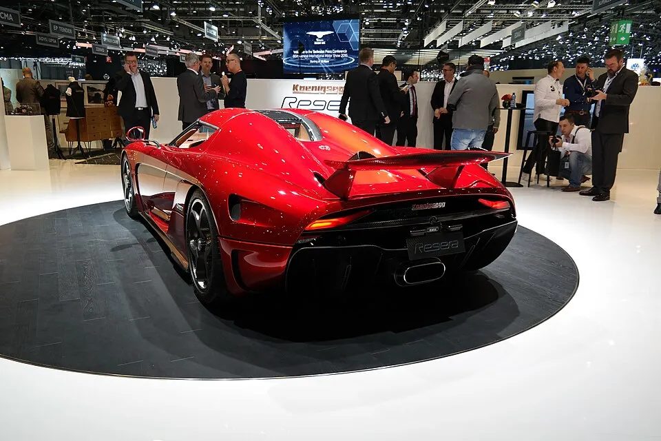 Koenigsegg Regera Regera