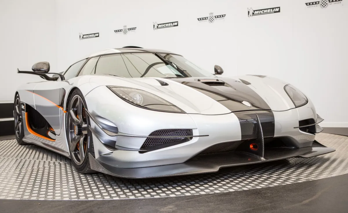 Koenigsegg One:1 One:1 5.0 V8 (1360 bg) Automatic - görsel 2