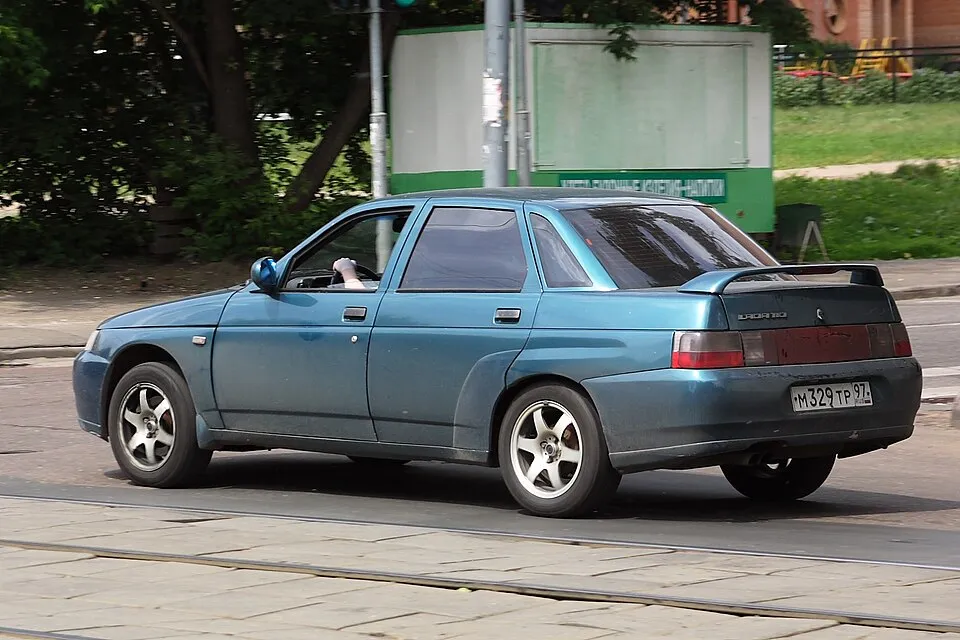Lada 2110 21106