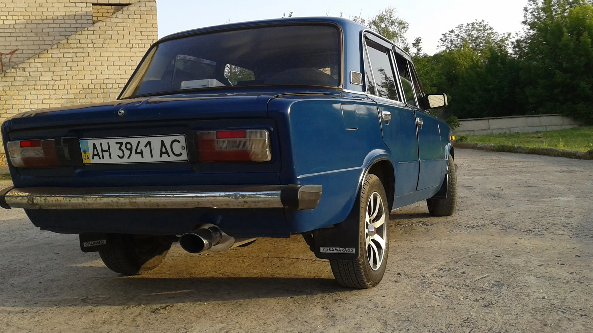 Lada 2103 21035