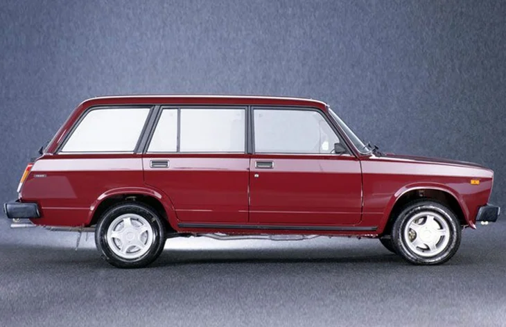 Lada 2104 21045