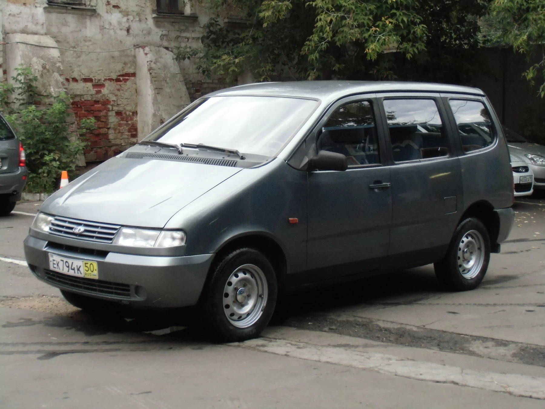 Lada 2120 Nadezhda 2120 Nadezhda