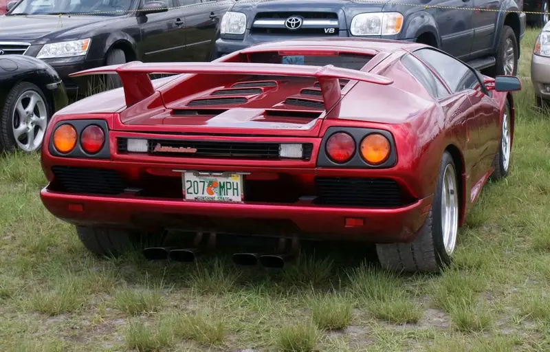Lamborghini Diablo - 6