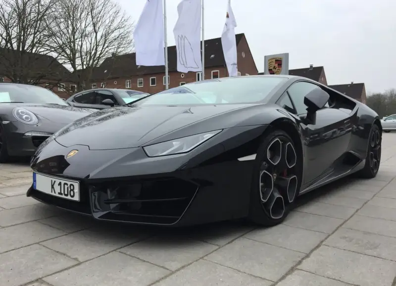 Lamborghini Huracan - 5