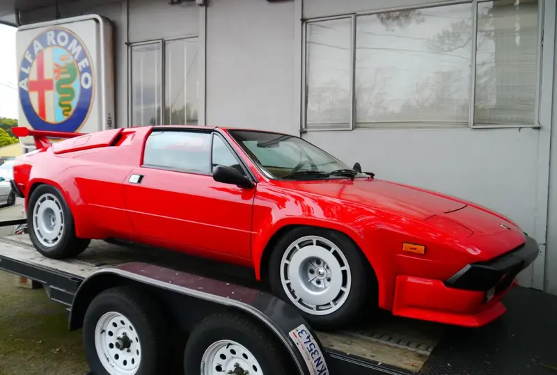 Lamborghini Jalpa Jalpa P 350 V8 (255 bg) - görsel 3