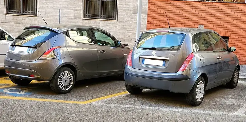 Lancia Ypsilon - 4