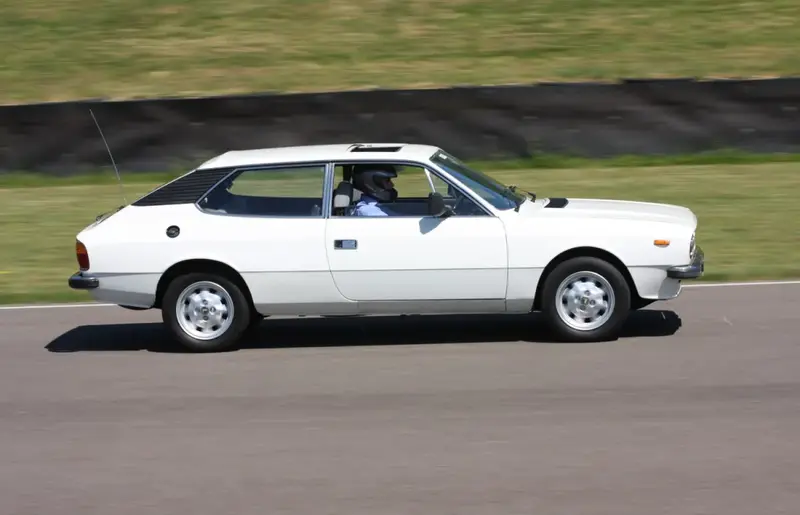 Lancia Beta - 4
