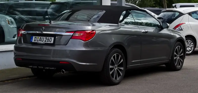 Lancia Flavia - 4
