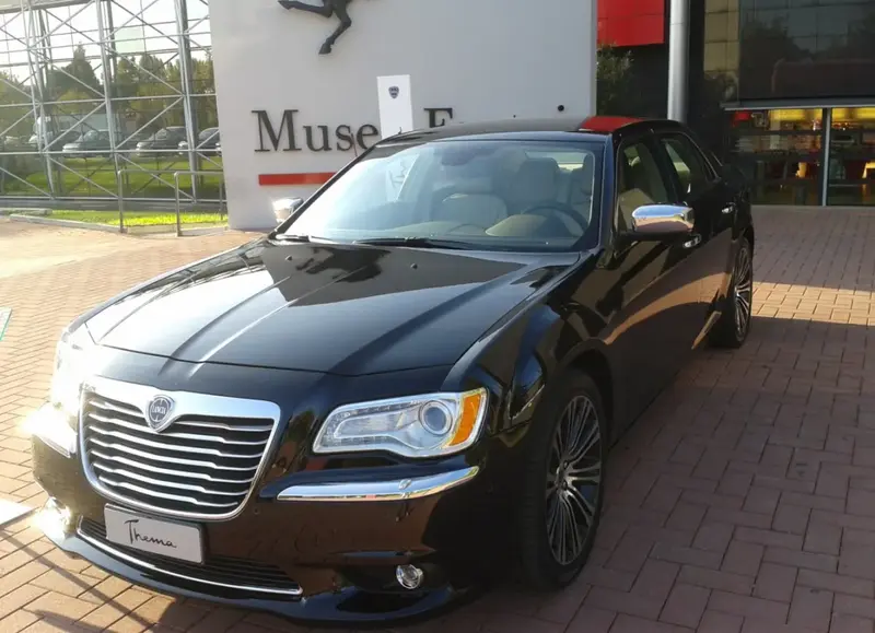 Lancia Thema - 3