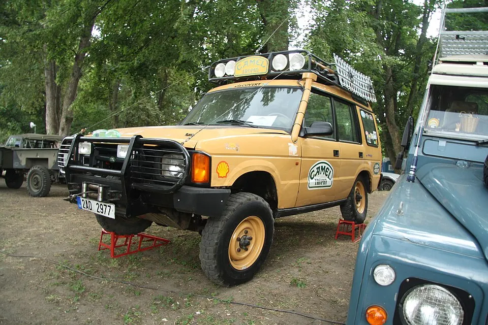 Land Rover Discovery - 2