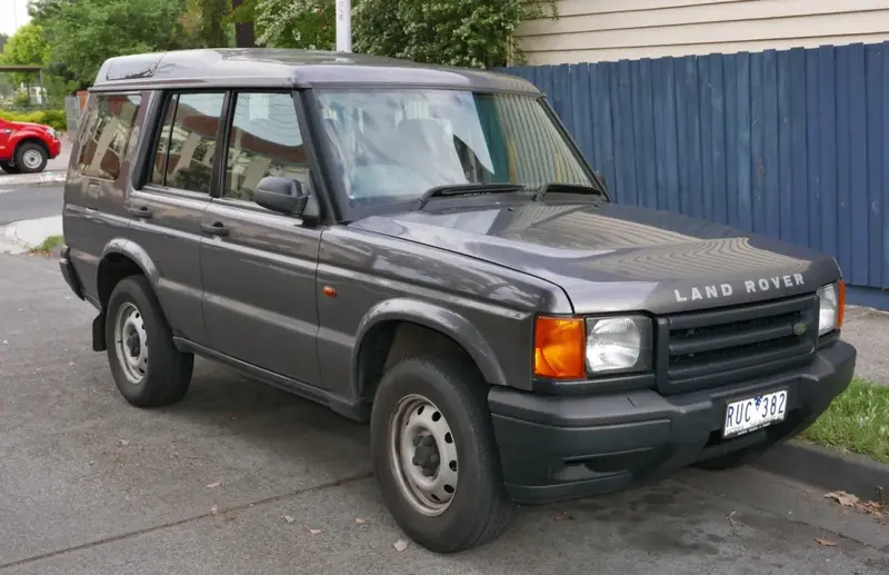 Land Rover Discovery Discovery II 4.0i V8 (185 bg) Automatic - görsel 3