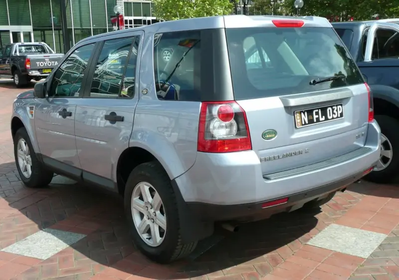 Land Rover Freelander Freelander II 2.2 TD4 (160 bg) Automatic - görsel 6