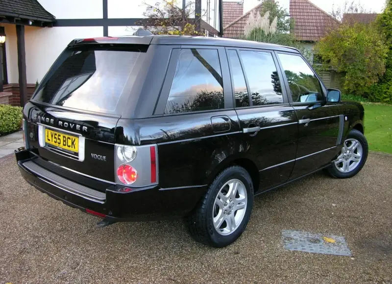 Land Rover Range Rover Range Rover III 3.6 TDV8 (271 bg) AWD Automatic - görsel 4