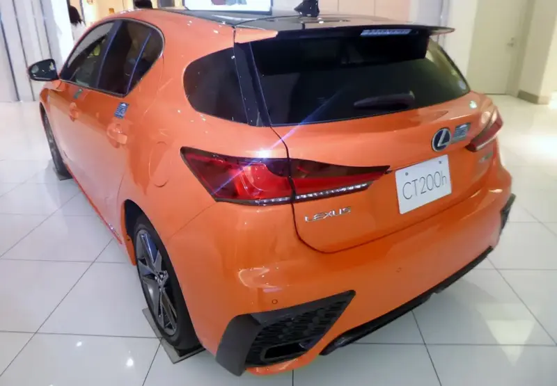 Lexus CT - 5