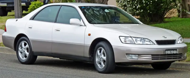 Lexus ES - 3