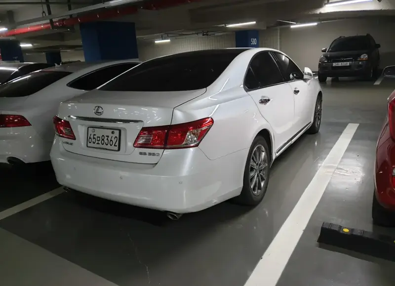 Lexus ES - 6