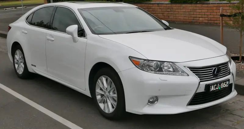 Lexus ES ES VI (XV60)