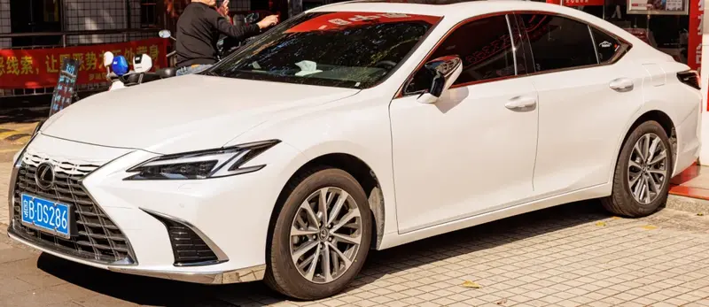 Lexus ES ES VII (XZ10, facelift 2024)