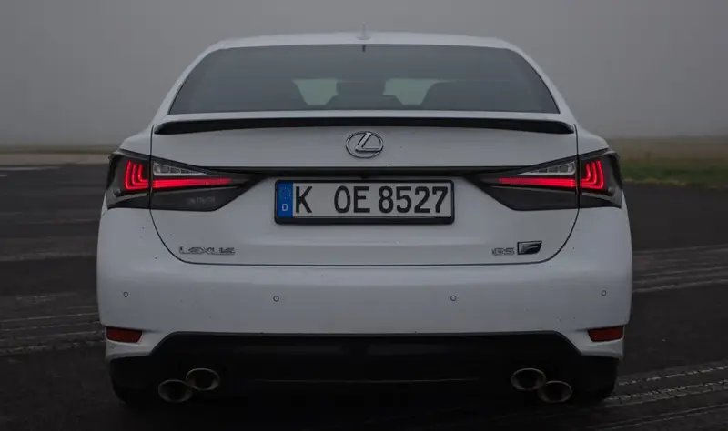Lexus GS - 4