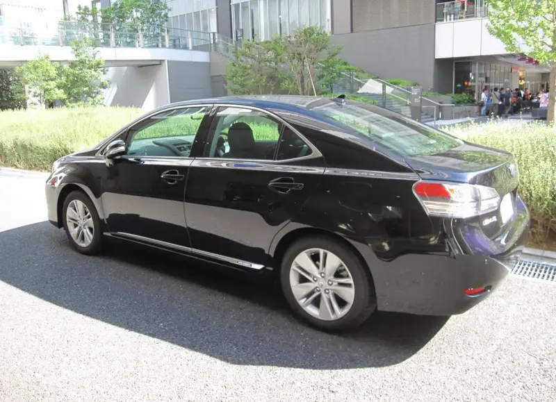 Lexus HS - 2