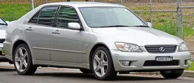 Lexus IS IS I (XE10)