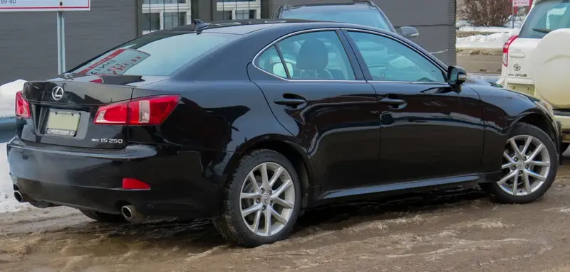 Lexus IS - 5