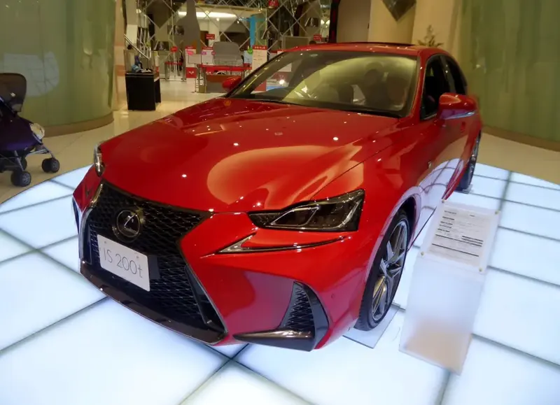 Lexus IS IS III (XE30, facelift 2016)