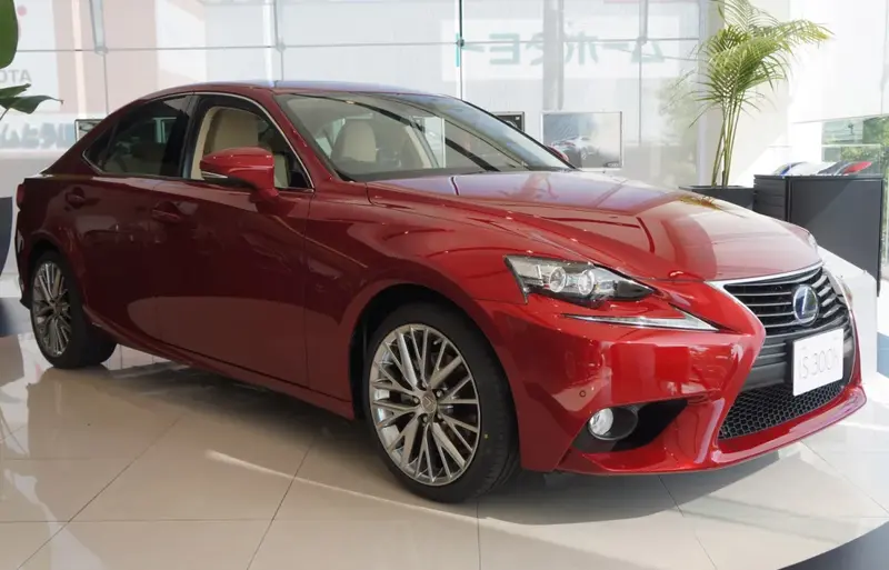 Lexus IS IS III (XE30)