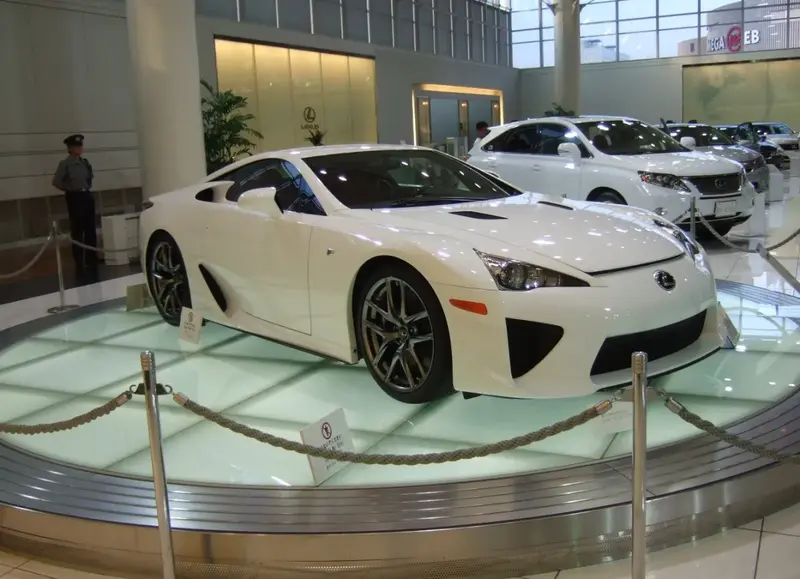 Lexus LFA LFA 4.8 V10 (560 bg) Automatic - görsel 6