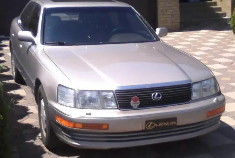 Lexus LS - 5