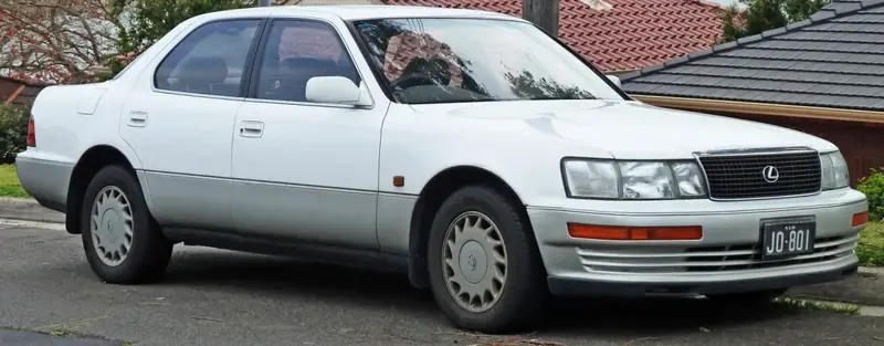 Lexus LS - 4